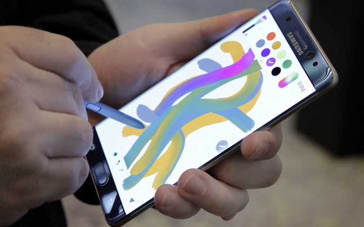 Perbedaan Galaxy Note 5 dan Galaxy Note 7