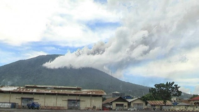 Erupsi Gamalama Berlanjut, Bandara Babullah Masih Tertutup