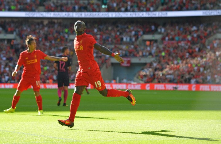 Liverpool Sementara Ungguli Barcelona