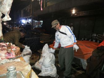 Daging Oplos Babi dan Sapi Ditemukan di Pasar Anyar Bogor