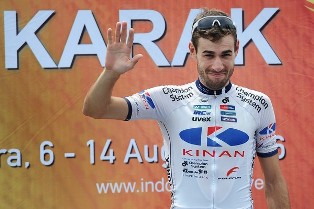 Ricardo Garcia Ambil Alih Yellow Jersey dari Tangan Dylan Newberry