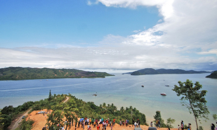 Menpar Tinjau Kesiapan Mandeh Menjadi 'Raja Ampat Sumatera'