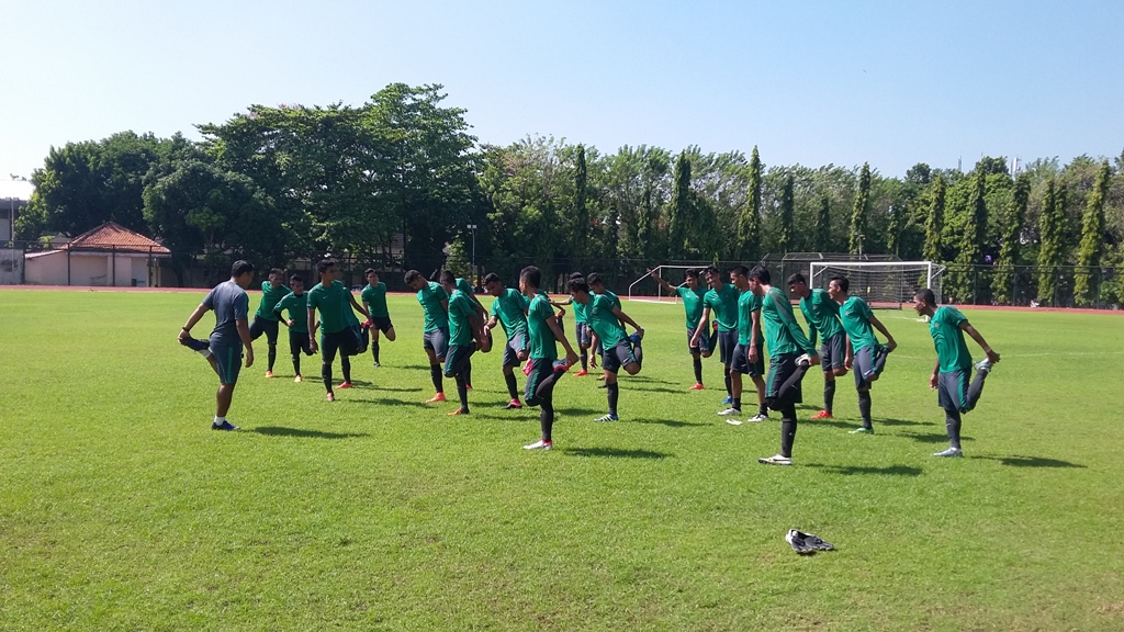 Latihan perdana Timnas Indonesia U-19 di Stadion UNY. (Foto: Metrotvnews.com/Ahmad Mustaqim)