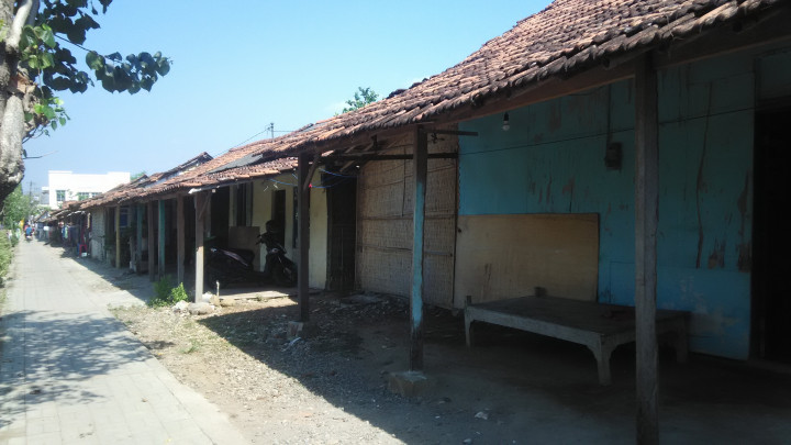 Tinggal di Lahan Pemprov, Wajib Bayar Sewa dan Bersedia Digusur