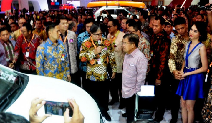 Wapres Jusuf Kalla Buka GIIAS 2016