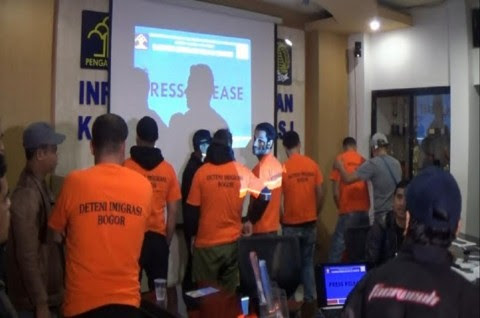 Unlicensed Buildings in Puncak Employ Immigrants