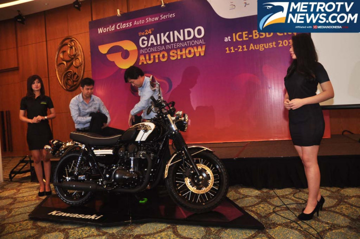 W800 Hadir Bagi <i>Biker</i> Estrella yang Ingin Naik Kelas