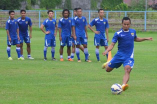 Tiga Persoalan Non Teknis Hampiri Persib Jelang Lawan Barito