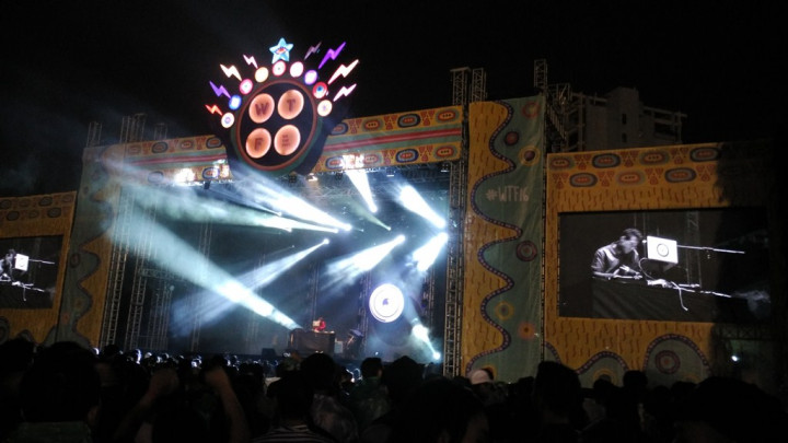 Mark Ronson Puji Singel Dipha Barus di WTF 2016