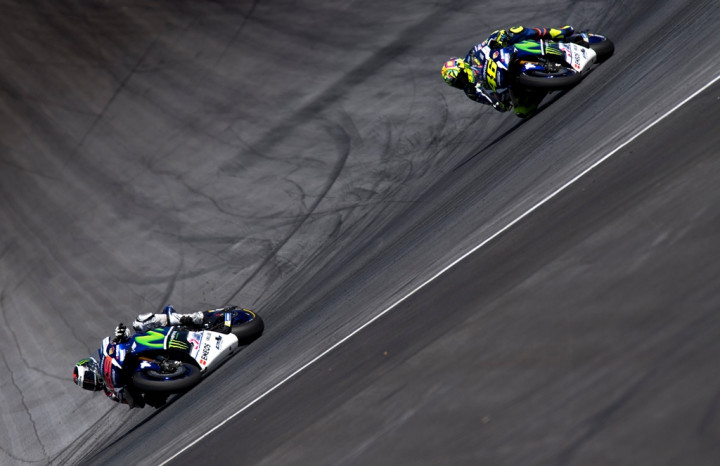 Rossi: Memalukan Tak Bisa Kalahkan Lorenzo