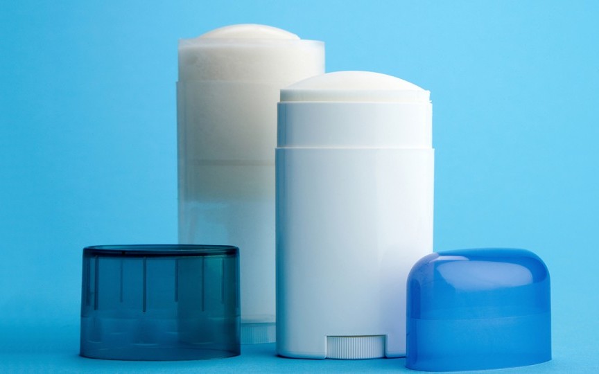 Pemakaian deodoran dapat memicu masalah kesehatan (Foto:Askmen)