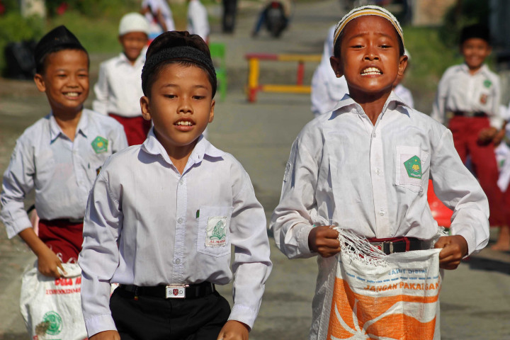 Bubur Merah Putih Perlambang Rasa Syukur