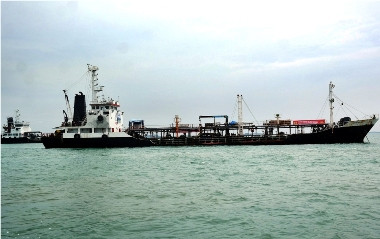 Kru Diduga Larikan Kapal Tanker karena Ingin Jual Solar yang Diangkut