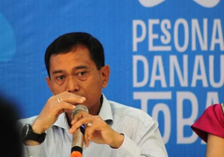 Bupati Simalungun Teteskan Air Mata Dihadapan Menteri Pariwisata