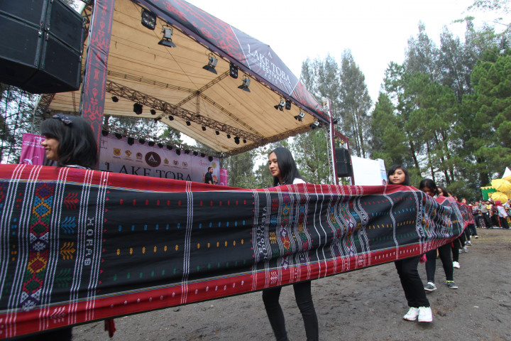 Ulos Sepanjang 500 Meter akan Dibentangkan di Balige