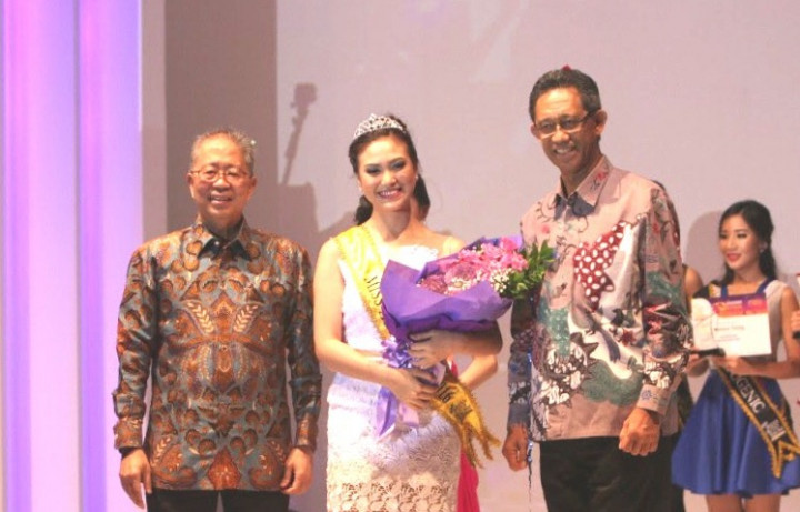 Ini Miss Auto Show 2016