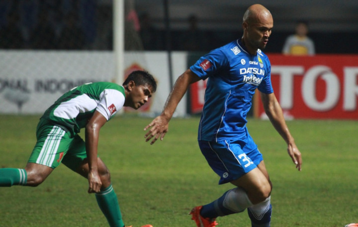 Persib Curi Poin di Kandang PS TNI