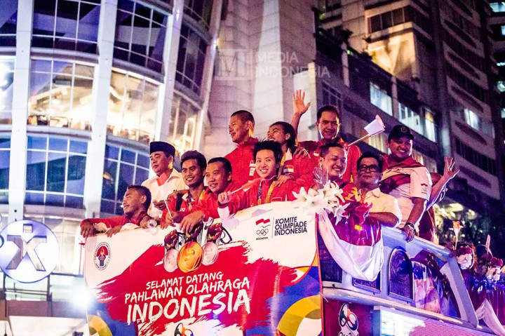 Meriahnya Arak-arakan Atlet Peraih Medali Olimpiade