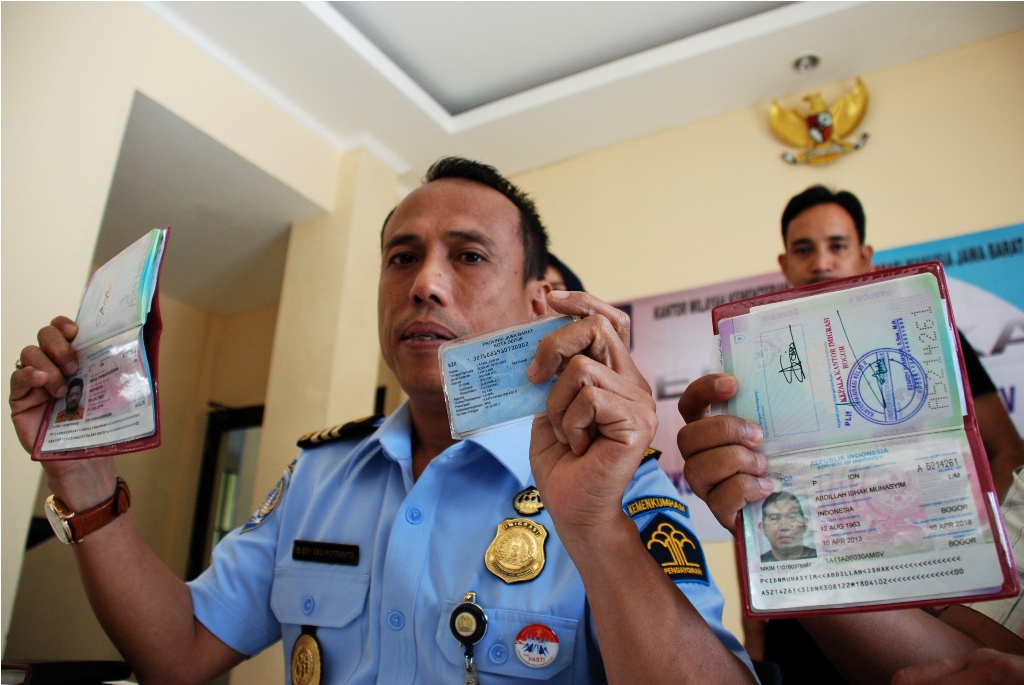 Ilustrasi--Pemalsuan dokumen calon haji (Foto: Ant/Risky Andrianto)
