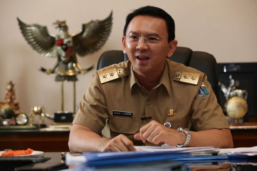 Ahok Tantang PD Pasar Jaya Bangun Gedung di Atas Jalan Raya - Medcom.id