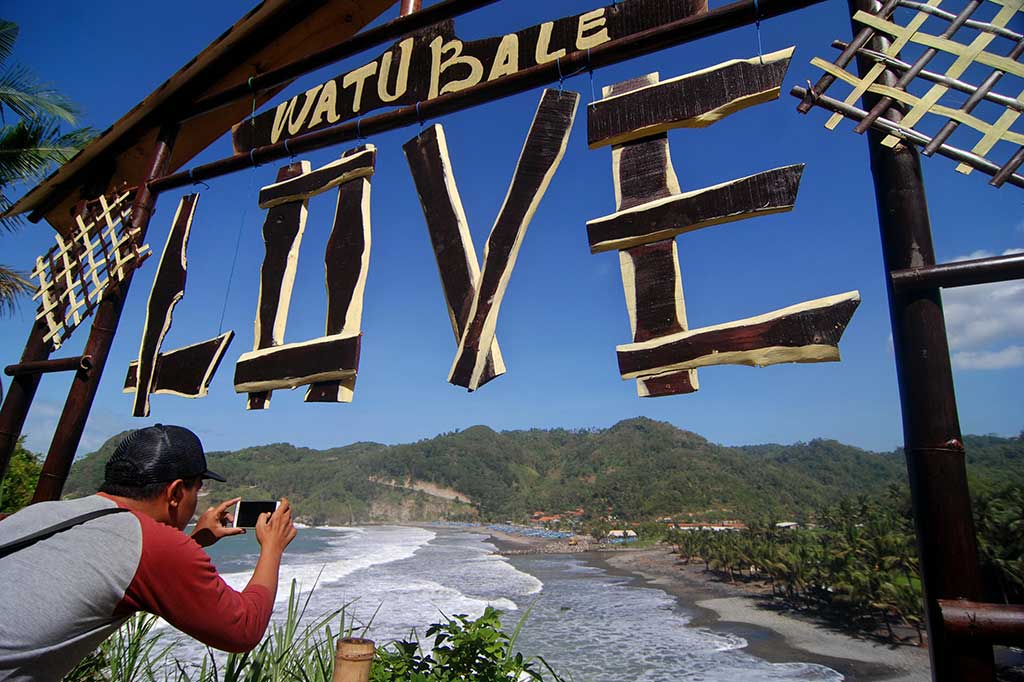 Pantai Watu Bale, Destinasi Baru Wisata Kebumen