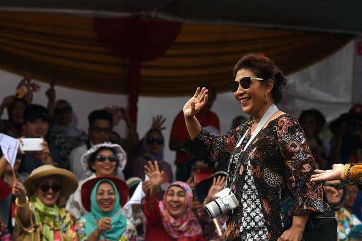 Menteri Susi di Jember Fashion Carnaval