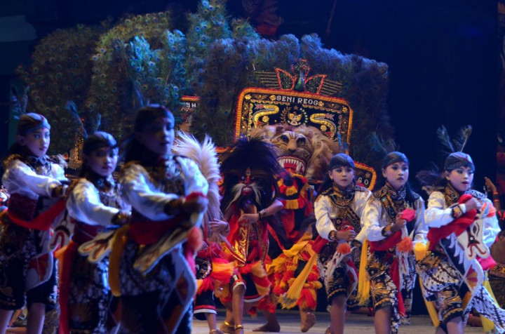 Tim Kesenian Reog Ponorogo Sukses Mengguncang Filipina