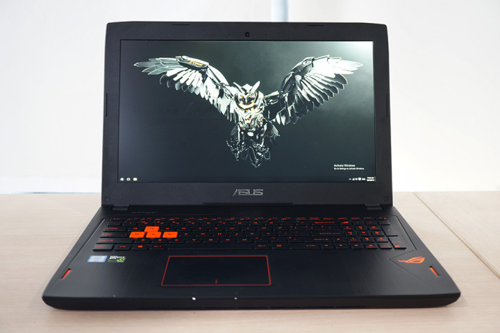 ASUS ROG STRIX GL502V, untuk Gamer yang Aktif Bergerak