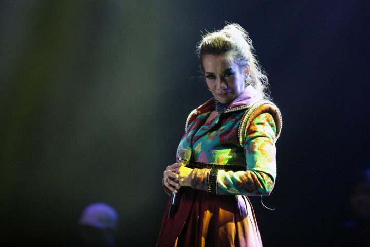 'Keajaiban' Reza Artamevia yang Terancam Tenggelam Bersama Gatot Brajamusti