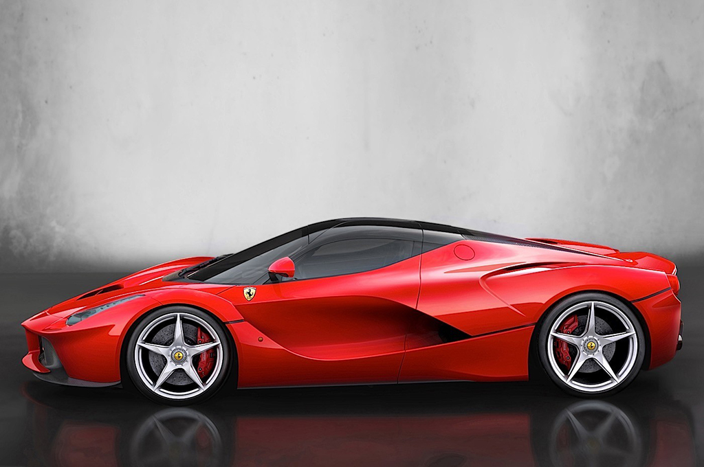 Ferrari memproduksi LaFerrari ke-500 untuk membantu korban bencana gempa bumi di Italia. Ferrari