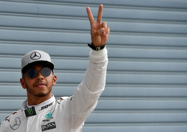 Menyamai Rekor Fangio & Senna, Hamilton <i>Happy</i>