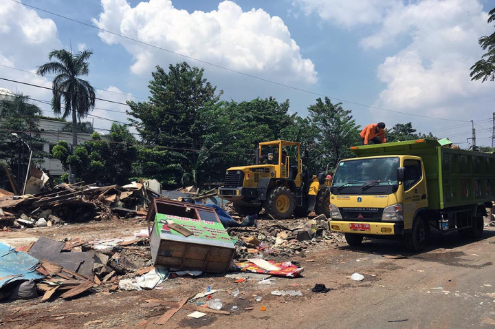 Tenda Warga Rawajati Sudah Ditertibkan