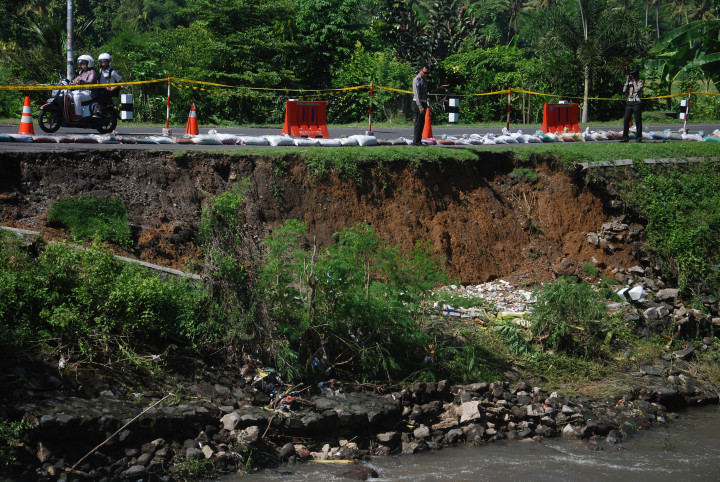 Jalan Purwodadi-Blora Ambles