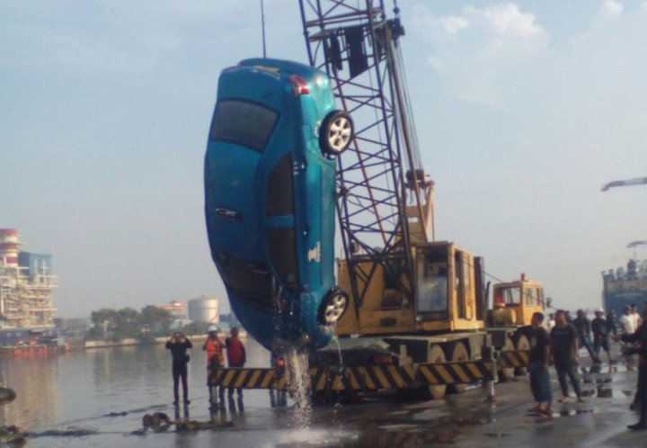 Jenazah Korban Taksi <i>Nyemplung</i> Dermaga Akan Disemayamkan di Jambi