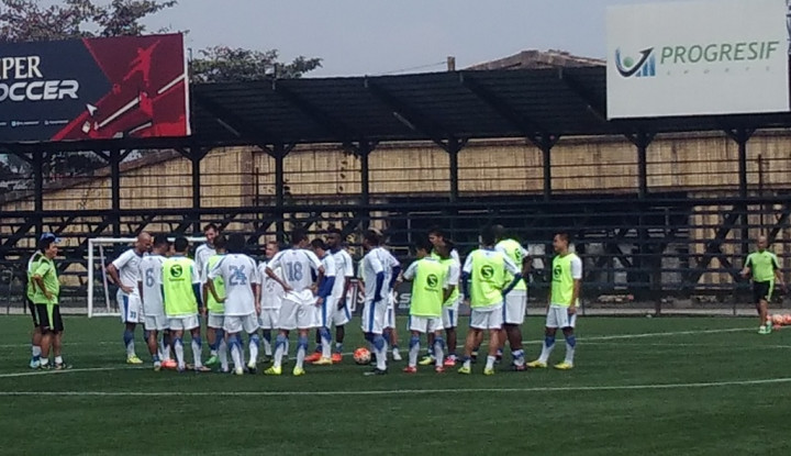 Djanur Berencana Meminjamkan Empat Pemain Persib