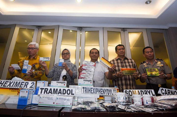 Pabrik Obat Ilegal Beromset Rp30 M Digerebek