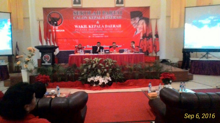 Risma Pamer Keberhasilan di Depan Megawati