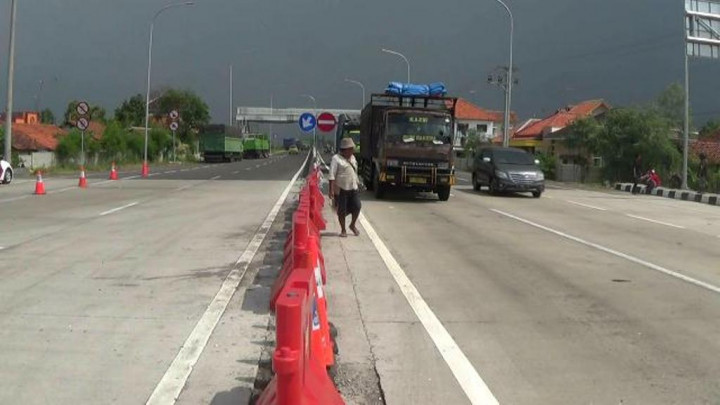 Truk Non-Sembako Padati Pantura Malam Ini