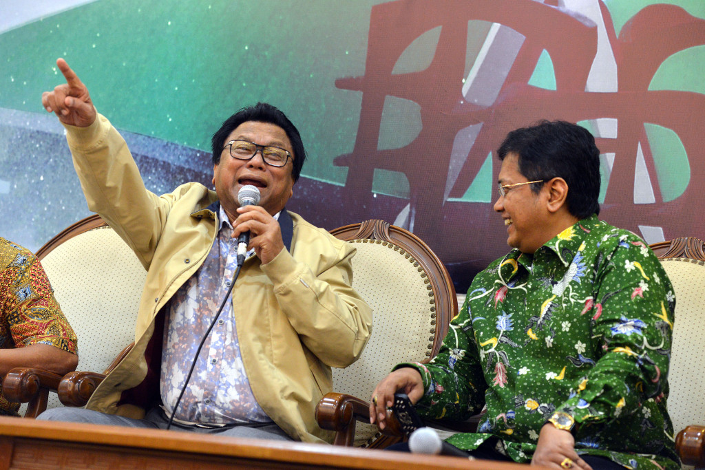 Wakil Ketua MPR Oesman Sapta (kiri). Foto: MI/Susanto