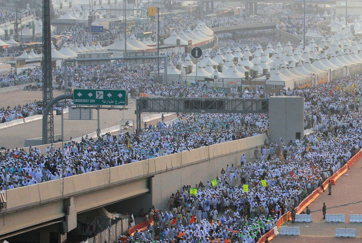 Jemaah Haji Indonesia Dilarang Lontar Jumrah pada Jam Tertentu