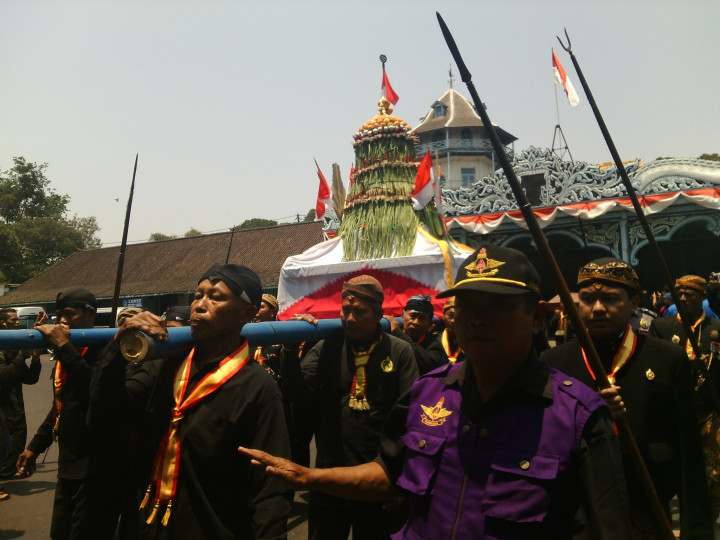 Keraton Solo Gelar Grebeg Besar 13 September