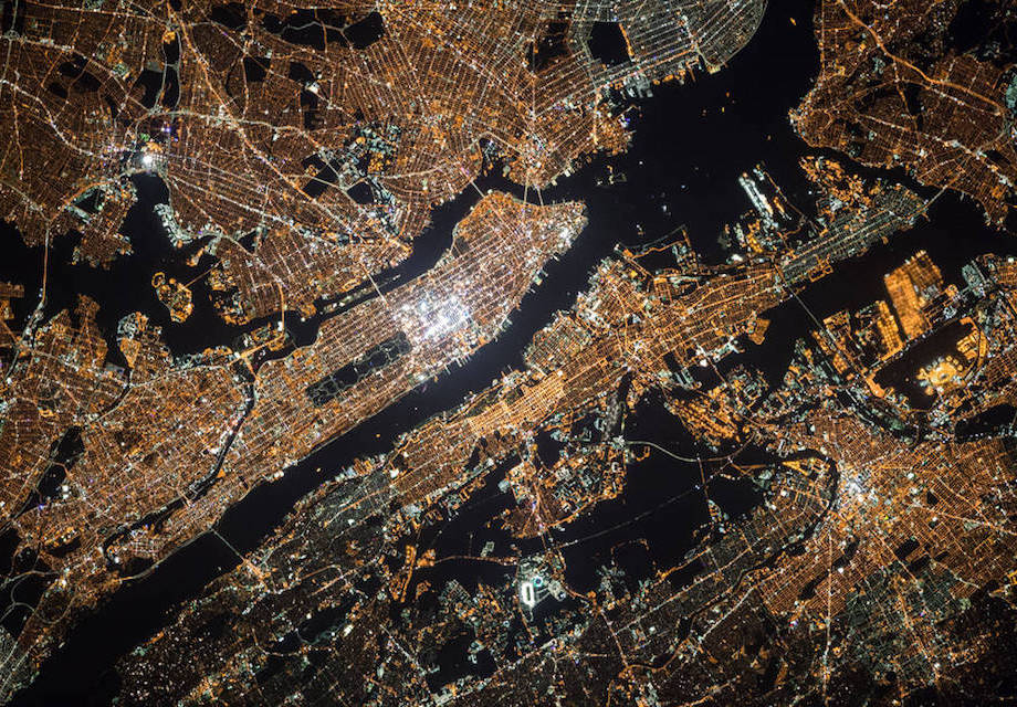 Kota New York dari ISS (Scott Kelly)