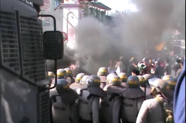 Pemkab Pimpin Ritual Pencucian Benda Pusaka Gowa, Keluarga Kerajaan Protes