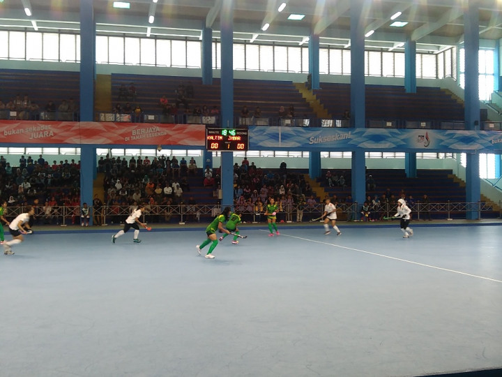 Tim Hoki Indoor Putri Jabar Gebuk Tim Kaltim