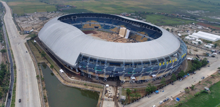 Sejumlah Jurus Polisi Urai Kemacetan Saat Pembukaan PON