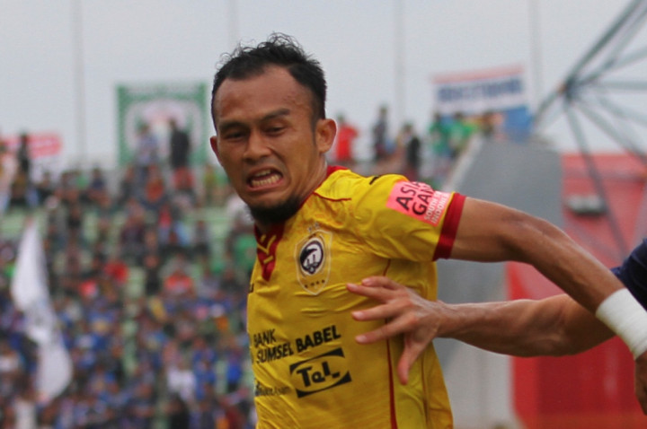 Airlangga Sucipto <i>Hattrick</i>, Sriwijaya Permalukan Madura United