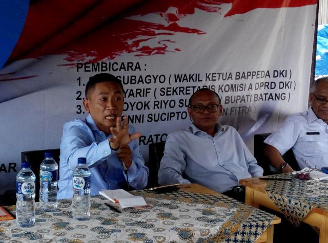 Ketika Bupati Yoyok 'Memprovokasi' Warga DKI