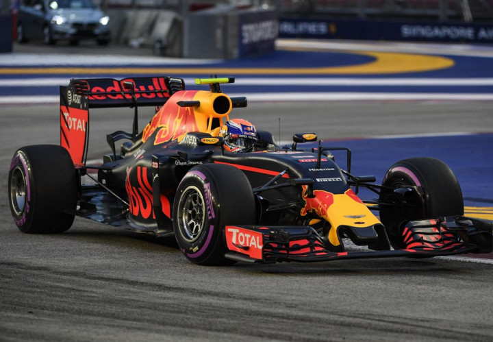 Verstappen Pimpin Latihan Bebas Perdana GP Singapura