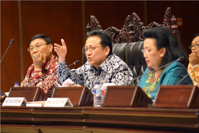 Pimpinan DPD RI Meminta Maaf Kepada Masyarakat Indonesia