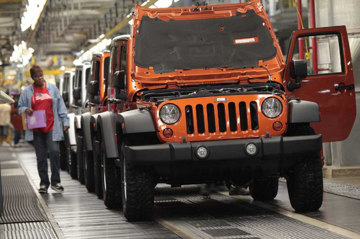 Jeep Wrangler 2018 Adopsi Bahan Aluminium